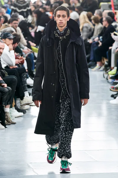 Look 57